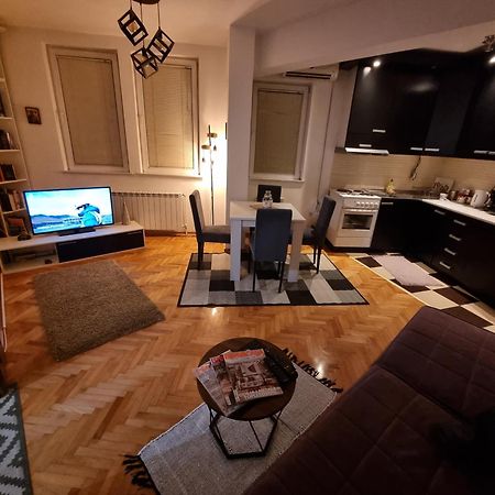 Apartman Veselinovic Free Parking Вране Экстерьер фото