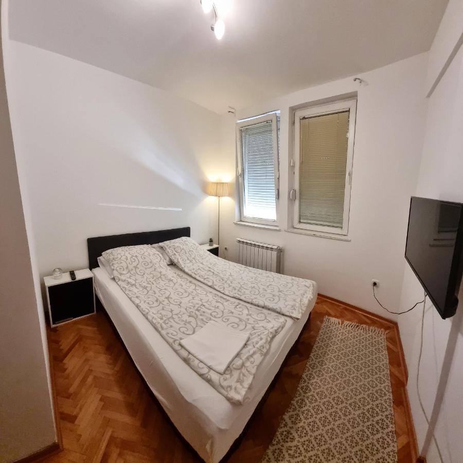 Apartman Veselinovic Free Parking Вране Экстерьер фото